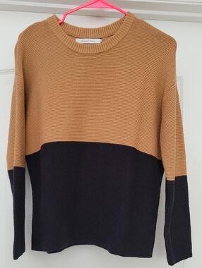 Stitches & Stripes Two-Tone Camel and Black Knit Sweater Size M